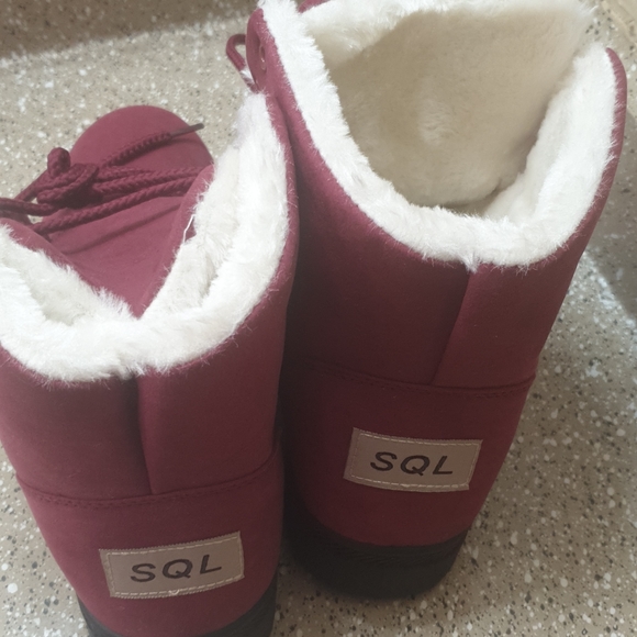 Boot - Picture 2 of 2